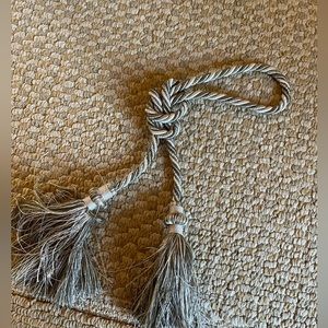Window Curtain Drapery Rope Tieback Silver Design Large Tassel